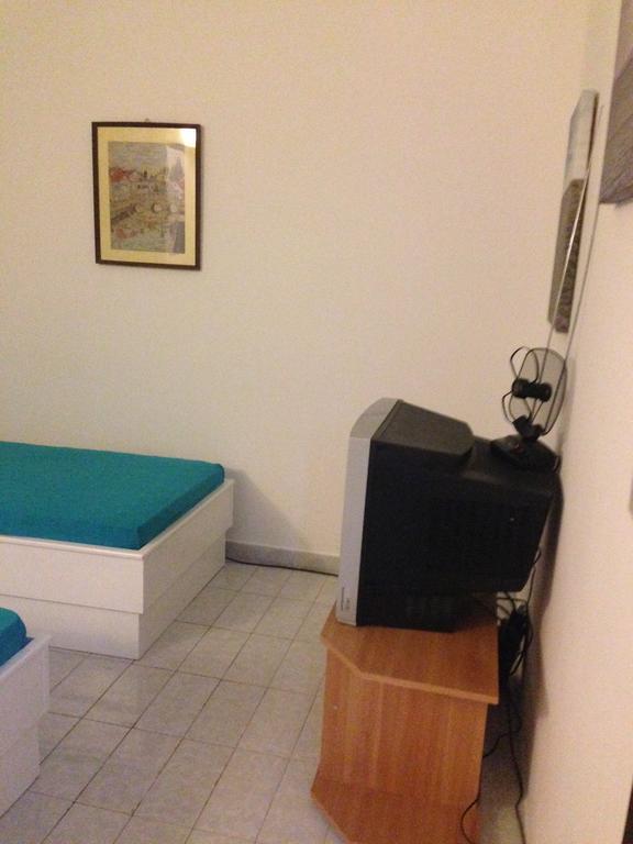 Guest House Alek Vrboska Quarto foto